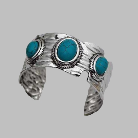 NEW Western Turquoise Colored Stone Silver Open Cuff Bracelet - Picture 1 of 3